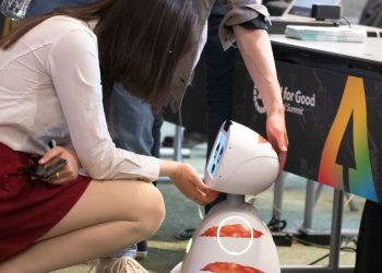 How to Enhance Cross-Departmental Collaboration and Innovation through Effective AI Tool Integration?