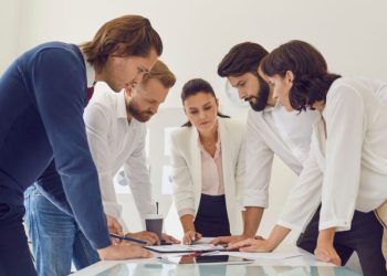 The Future Competitive Landscape of AI: Which Companies and Technologies Will Dominate the Next Golden Era?