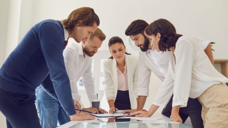 The Future Competitive Landscape of AI: Which Companies and Technologies Will Dominate the Next Golden Era?