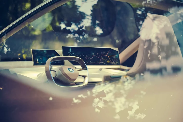 BMW Leverages AI + Digital Twin Technology to Simulate Production Processes and Train Models for Defect Detection